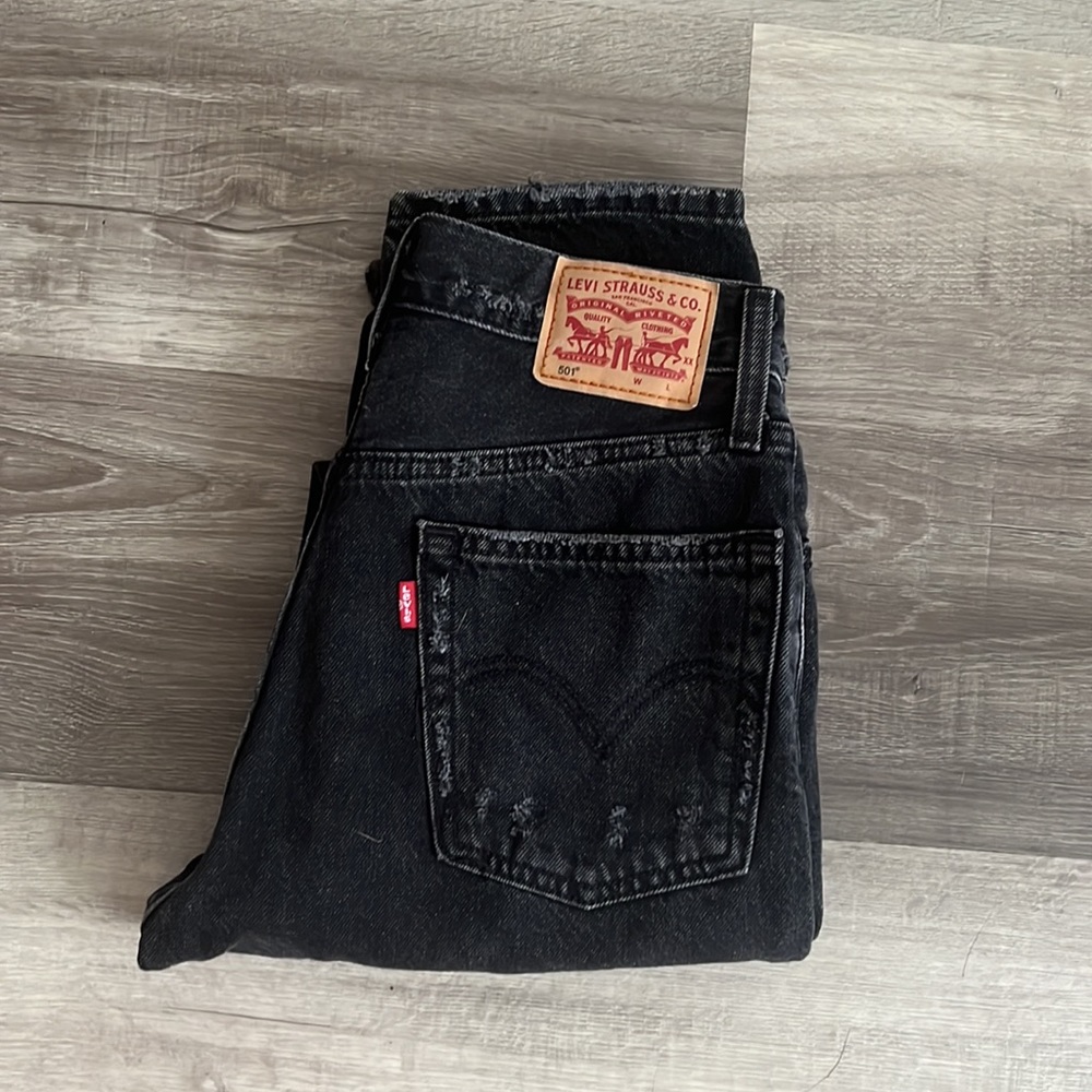They are in good condition. Have been worn 3-4 time max. No stains or anything.